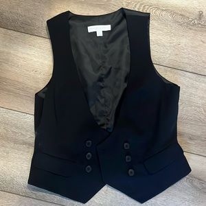 Women’s New York & Company black vest
